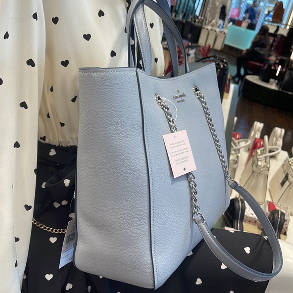 Kate Spade Infinite Large Triple Compartment Tote
COLOR:
Brushed Steel - Picture 3 of 16